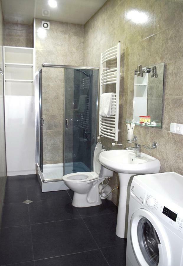 Comfort Tower 1 Tbilissi Extérieur photo